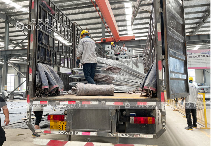 現(xiàn)代候車亭