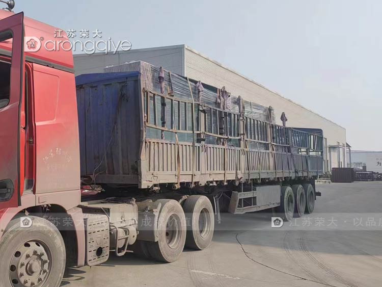 江西公交候車(chē)亭裝車(chē)圖片