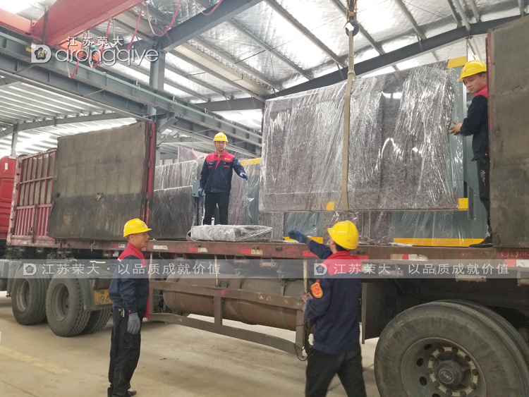 s󹩑(yng)Ϻ܇(ch)ͤl(f)؛D