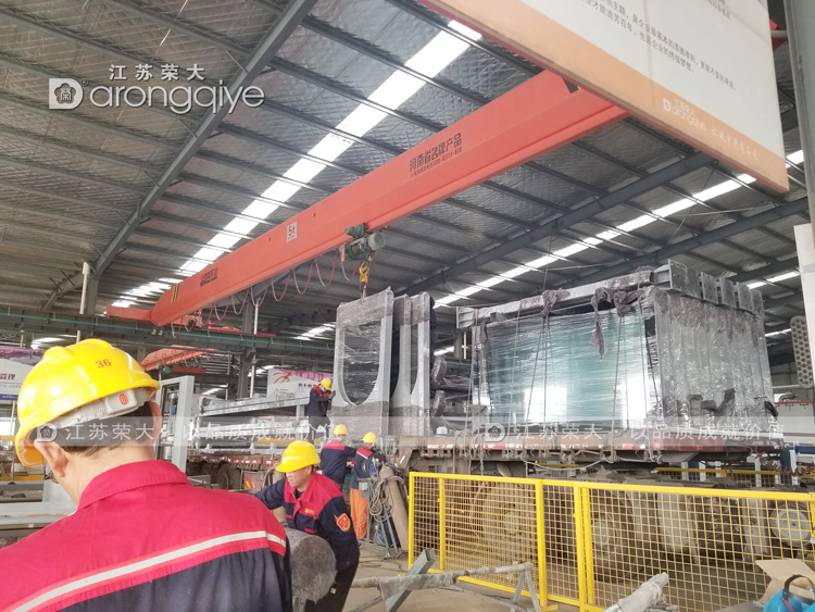 第一批江西智能公交站臺發(fā)貨圖二