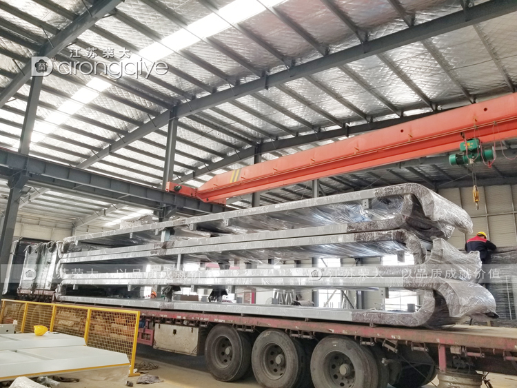 第二批江西智能公交站臺(tái)發(fā)貨圖二