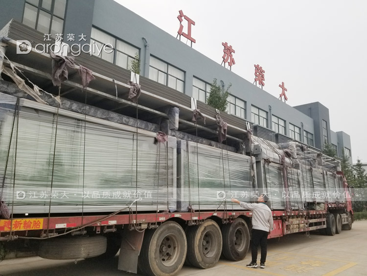 江西候車亭燈箱發(fā)貨圖二