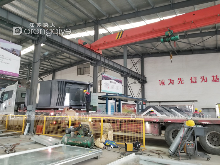 廣東智能公交候車(chē)亭發(fā)貨圖二