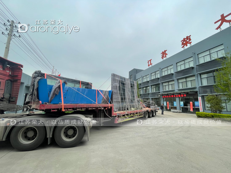 第四批山東公交候車亭發(fā)貨圖三