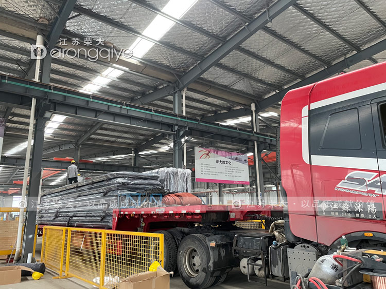 第六批廣西智能候車亭發(fā)貨圖二