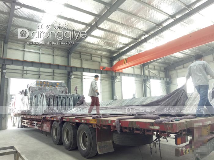 不銹鋼候車亭發(fā)貨圖二