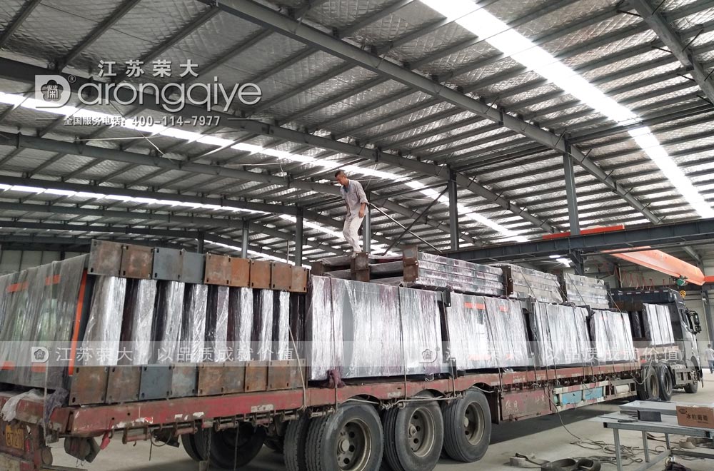 鹽城第二批簡易公交站牌發(fā)貨圖二