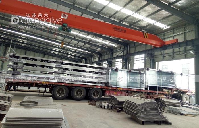 徐州不銹鋼候車亭發(fā)貨圖二