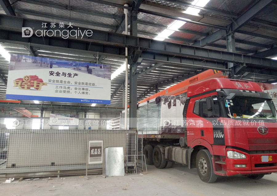 鍍鋅板候車(chē)亭往山西發(fā)貨圖一