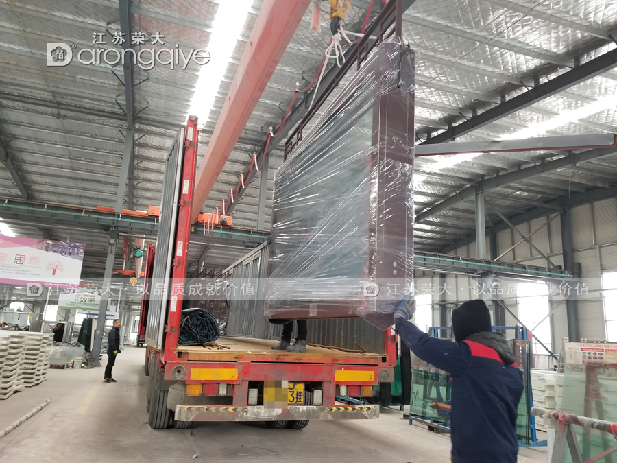 湖南公交站臺發(fā)貨圖一