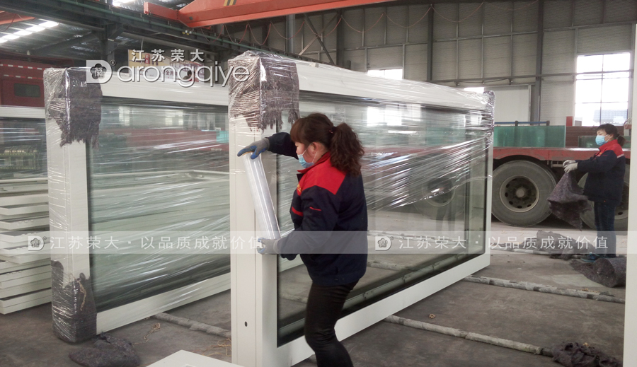 山西第二批候車亭發(fā)貨圖一