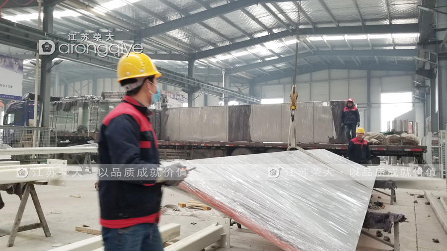 河南不銹鋼候車亭發(fā)貨圖一