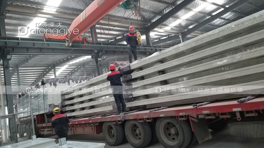 貴州候車(chē)亭燈箱發(fā)貨圖三